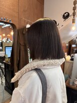 チャプター 問屋町(chapter) 赤味なし透明感ケアカラーラベンダーグレージュ切りっぱなしボブ