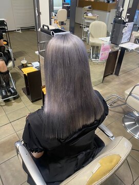 ソワン ドゥ ブレス 今里店(soin de brace) 《加賀詩織》シルバーカラー