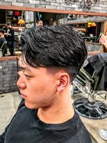 フォーコーナーズカットショップスリーセント 栄(FourCornersCutShop 3/cent)&nbsp;【　テーパーフェード　】