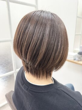 ジゼル ヘアガーデン(Giselle.hair garden) 丸みショート