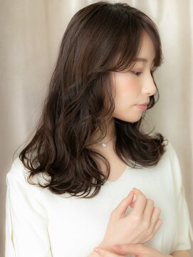 カバーヘアアンドスパ ブリス 浦和(COVER HAIR&SPA bliss) ダークアッシュブラウン大人美人コテ巻き風パーマX浦和30代40代