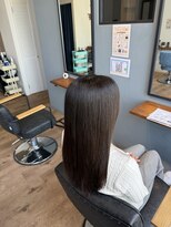 レアレア ヘアアンドライフ(LeaLea)&nbsp;ワンホンレイヤー/ミルクティーブロンド/ダークブルー/伊丹