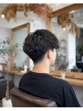 ヘアーデザイン ピニック(hair design P2C) 無造作に決まるメンズパーマ