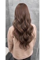 レム 新宿(REM) 10代20代30代おすすめ似合わせカット イルミナカラー