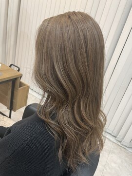 エリス ウメダ(Eliss umeda) #ハイライトベージュ