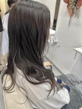 ログ(Log) アッシュ系カラー