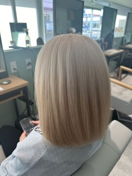 ブレイク 静岡掛川店(BREK) ブロンドカラー/デザインカラー/似合わせカット