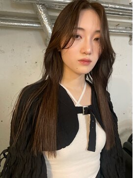 ノラ シブヤ(NORA) センターパート/カーテンバング/レイヤーカット