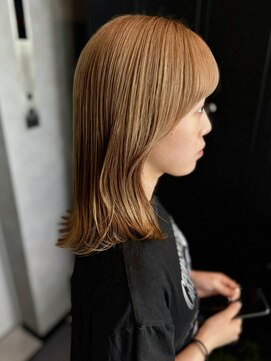 バックス(BUCKS) 【ダブルカラー】ブリーチ１回ミルクティーベージュ