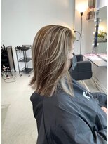 キング 高槻(K!ng)&nbsp;縮毛矯正髪質改善ハイライトレイヤーカット高槻美容室エクステ