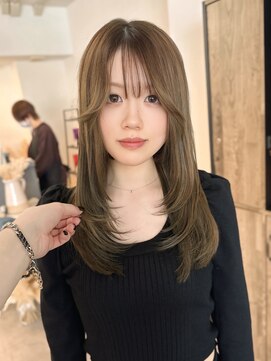 ミョンシル 【myonsil 山田】レイヤーカット/オリーブベージュ