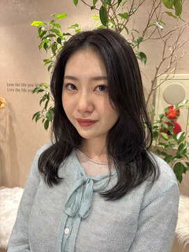 ジーニー 横浜(giinii) 横浜/レイヤー/ミディアム/透明感カラー