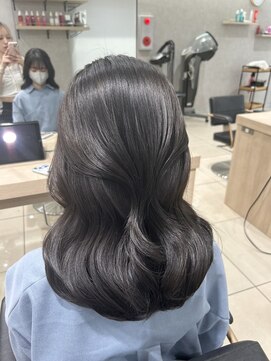 アッシュ 高幡不動店(Ash) 韓国ヘア髪質改善ブリーチなしダブルカラーオリーブブラック