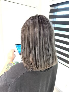 イロアイ(iro I) バレイヤージュ