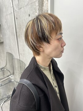 オーン 渋谷(OOn) 三毛猫カラー