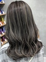 シャルムバイケンジ(Charm.by KENJE)&nbsp;銀座髪質改善レイヤーカット白髪ぼかしハイライト縮毛矯正有楽町