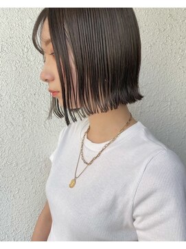 シー バイ ロンド 新宿(Sea by Lond) ぱつっとボブ/タッセルボブ/切りっぱなしボブ