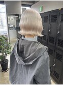 ホワイトベージュ【町田】