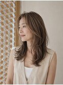 40代セミロングレイヤー白髪ぼかし透明感ハイライト