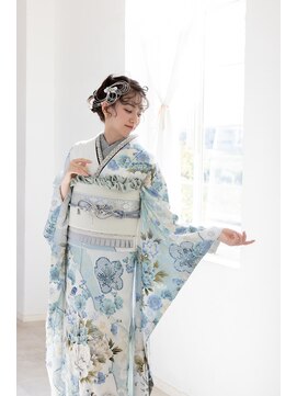 貸衣裳店ツル 成人式/振袖/男袴/卒業式/七五三/着付/ヘアセット