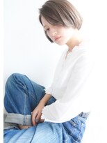 ヴィッカエコル (vicca 'ekolu)&nbsp;《vicca 横山》透明感あるシンプルショートボブ