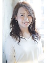 コマ(coma)&nbsp;【coma中野】大人かわいいフェアリールーズパーマ