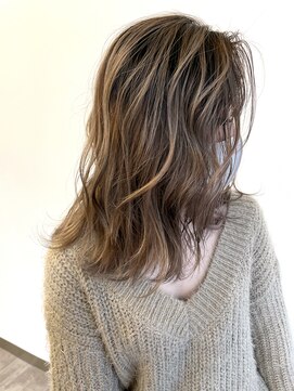 フェーディン(fa/din) バレイヤージュペールベージュ