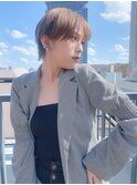 大人女子に大人気/耳掛けショート