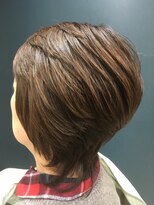 ヘアサロンアンドヘアメイクディー(hair salon hair make D)&nbsp;仙台D　ウルフ×ショートレイヤー×縦長ひし形ｓｔｙｌｅ