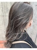 【打越】セミロング×アッシュグレージュ
