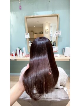 イーハトーヴヘアー(Yehatov) 【イエベ春】におすすめ!チェリーピンク