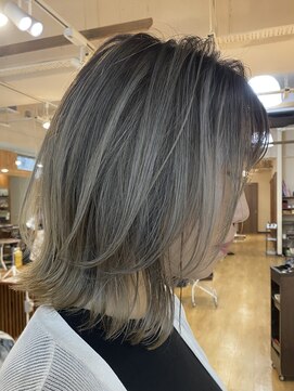 ブリッツレボルト(BLITZ R EVOLUT) 透明感グレージュ×バレイヤージュS