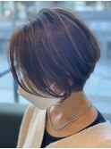前髪なしショートボブ