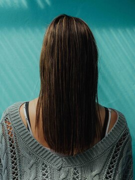 アマリス(Amaris) 外国人風ヘア20代/30代/40代/庭瀬