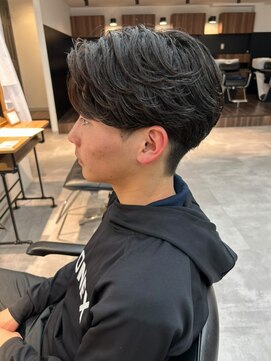 シーフ 千葉(Cyf) メンズ韓国ヘア/フェザーパーマ/フェザーショート/関祐翔