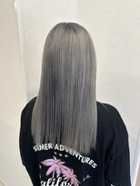 リア(Lia by KENJE)&nbsp;シルバーグレーで夏を満喫しましょう！中央林間リア