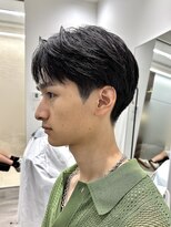 カルム(kalm) 毛流れセンターパートニュアンスパーマカルマヘアメンズパーマ
