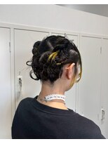 ロッカ(ROCCA)&nbsp;Y2K風ツインアレンジヘア