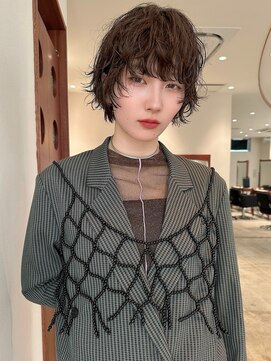 ホロ(hollo) ボブパーマショートウルフレイヤーパーマショートパーマ