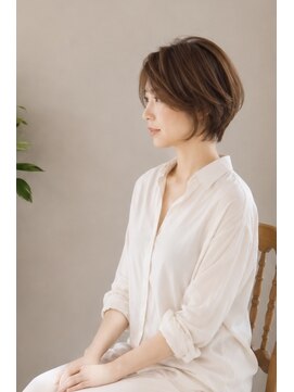 エイプリル(APRIL) 大人ショートレイヤー×丸みショート