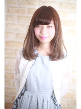 リアン(Lian) 【Lian】ナチュラルセミディーボブ