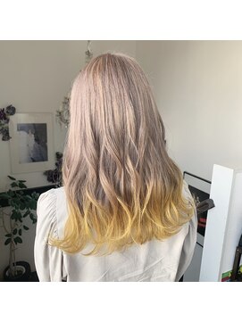 アクタノイドエット(acta noid etto) シルキーベージュ×裾イエロー