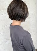 コンパクトボブ＆ハイライトカラー
