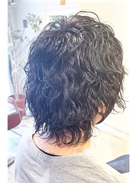 コンビネーション(combination) ウルフ波巻きパーマ