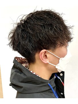 銀座マツナガ 浅草店 10代20代人気ツーブロ×ツイストスパイラルパーマ