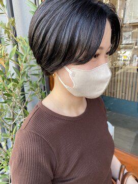 キュオンシア(CUEON. ciea) 暗髪ショート×ダークオリーブ