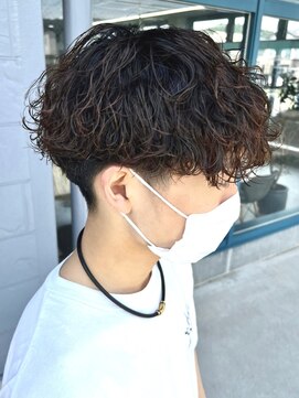 リット×ベリエ(Lit.×belier) 波巻きスパイラルパーマツーブロックツイストスパイラルパーマ