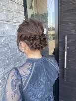 アールトゥーヘアー(art To Hair) 低めシニオン/お呼ばれアレンジ/大人かわいい