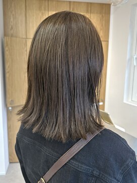 ルネ 北千住(Renee) カーキベージュ_ミルクティーアッシュ_オルチャンヘア