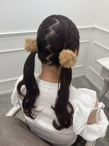 王道に可愛いをぷらす！＊編み込みツインテール＊新井
